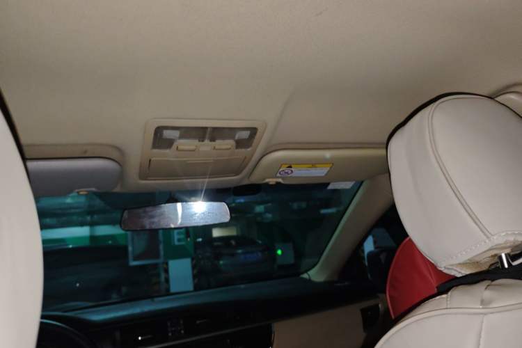 Used Toyota Corolla 2014 1.6L CVT GL Headliner