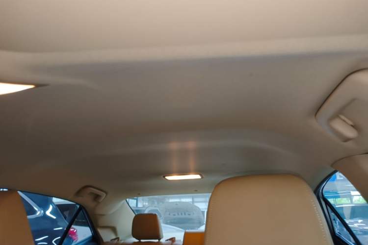 Used Toyota Corolla 2014 1.6L CVT GL Headliner
