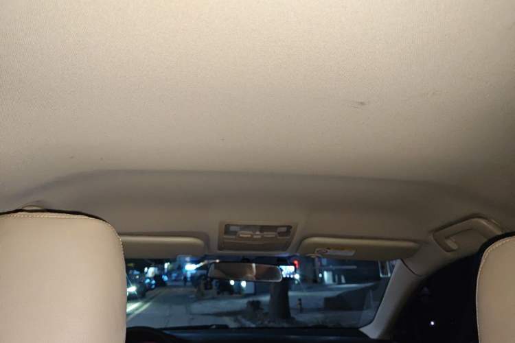 Used Toyota Corolla 2014 1.6L CVT GL Headliner