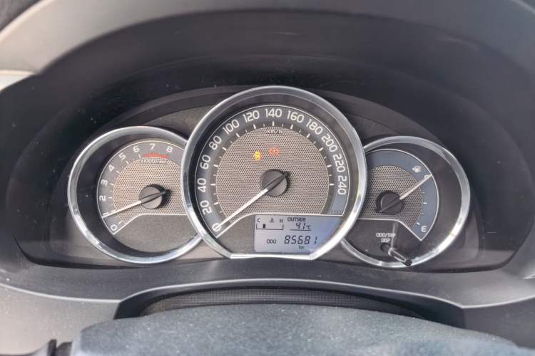 Used Toyota Corolla 2014 1.6L Manual GL Instrument Cluster