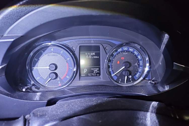 Used Toyota Corolla 2014 1.6L CVT GL-i Leather Edition Instrument Cluster