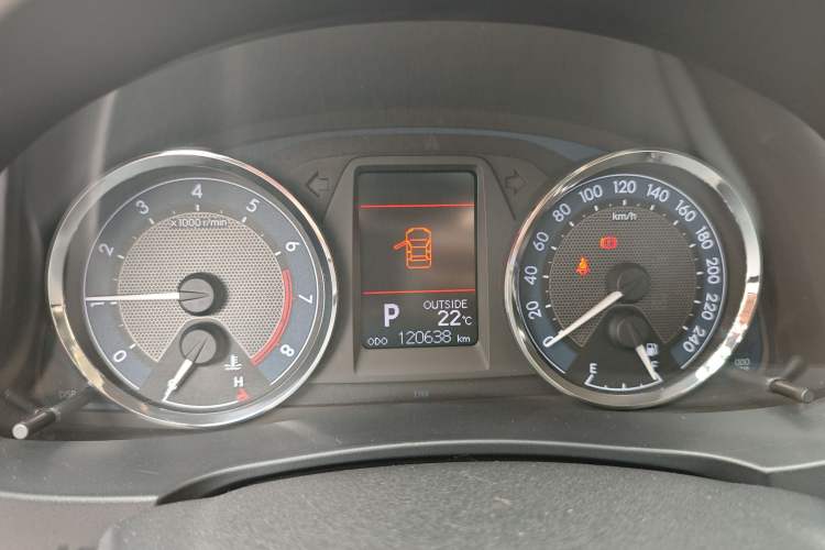 Used Toyota Corolla 2014 1.6L CVT GL-i Instrument Cluster