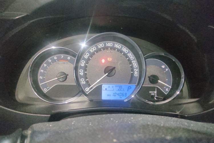 Used Toyota Corolla 2014 1.6L CVT GL Instrument Cluster