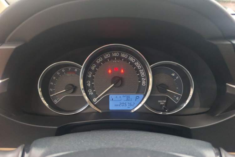 Used Toyota Corolla 2014 1.6L CVT GL Instrument Cluster