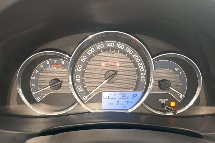 Used Toyota Corolla 2014 1.6L CVT GL Instrument Cluster