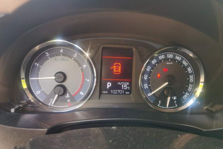 Used Toyota Corolla 2014 1.6L CVT GL-i Leather Edition Instrument Cluster