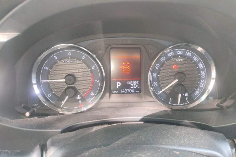 Used Toyota Corolla 2014 1.6L CVT GL-i Leather Edition Instrument Cluster