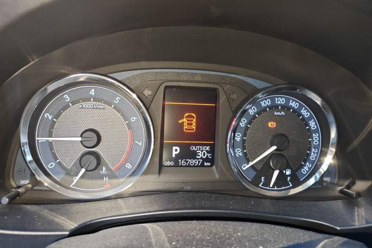 Used Toyota Corolla 2014 1.6L CVT GL-i Leather Edition Instrument Cluster