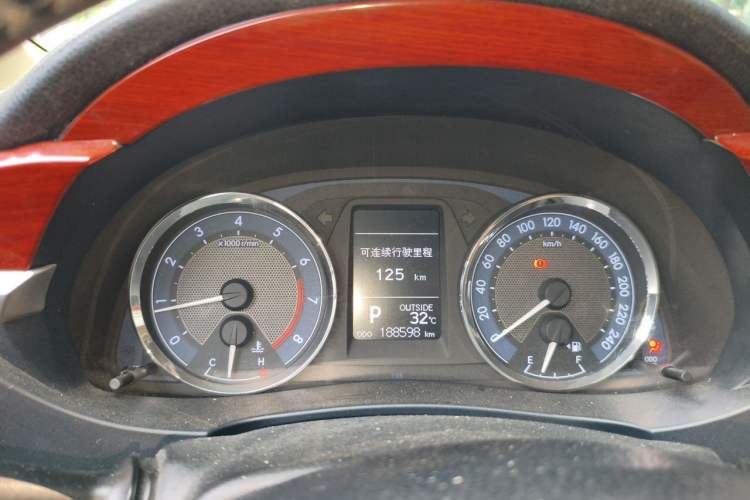 Used Toyota Corolla 2014 1.6L CVT GL-i Leather Edition Instrument Cluster