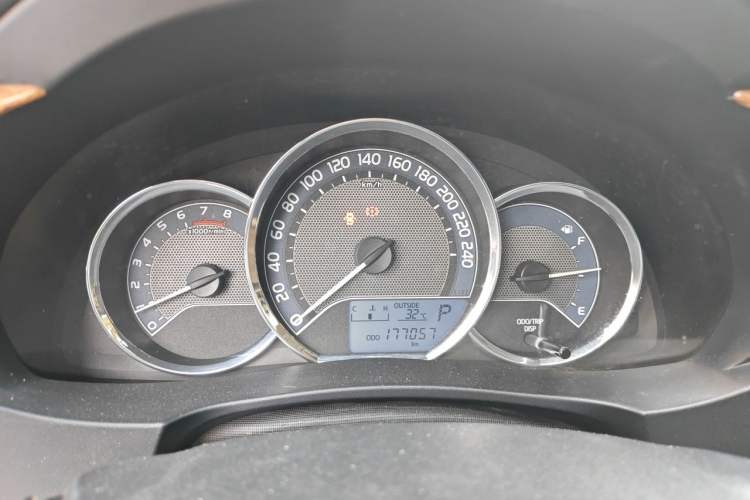 Used Toyota Corolla 2014 1.6L CVT GL Instrument Cluster