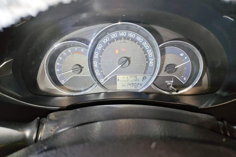 Used Toyota Corolla 2014 1.6L CVT GL Instrument Cluster
