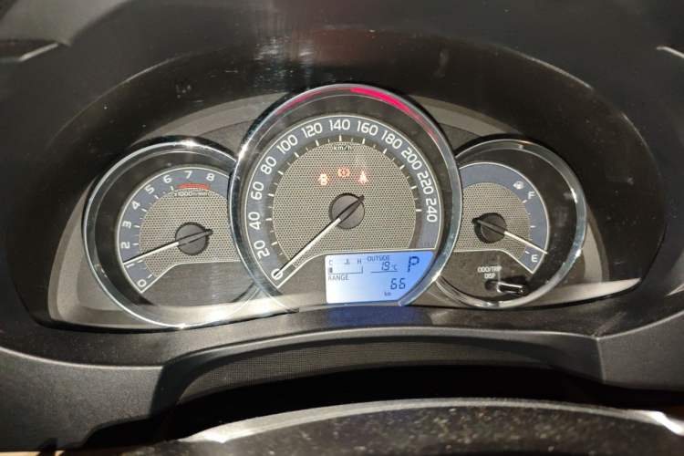 Used Toyota Corolla 2014 1.6L CVT GL Instrument Cluster