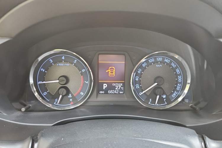Used Toyota Corolla 2014 1.6L CVT GL-i Instrument Cluster