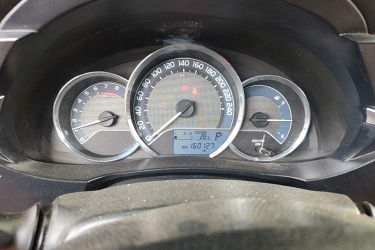 Used Toyota Corolla 2014 1.6L CVT GL Instrument Cluster