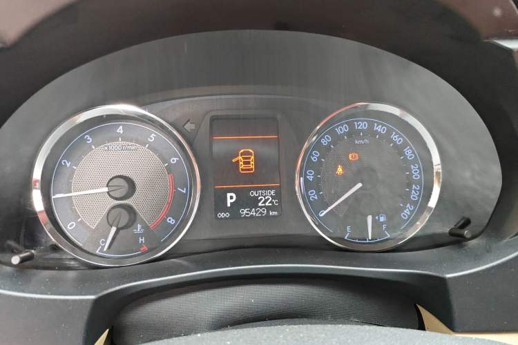 Used Toyota Corolla 2014 1.6L CVT GL-i Instrument Cluster