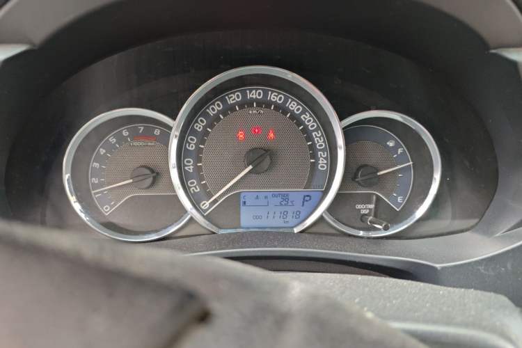 Used Toyota Corolla 2014 1.6L CVT GL Instrument Cluster