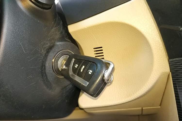 Used Toyota Corolla 2014 1.6L CVT GL-i Interior 1