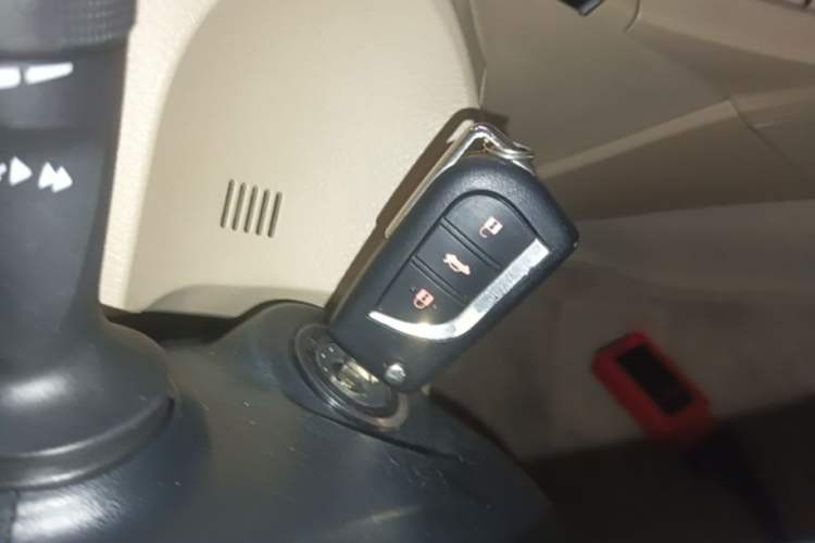 Used Toyota Corolla 2014 1.6L CVT GL Interior 1