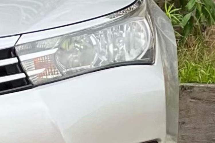 Used Toyota Corolla 2014 1.6L CVT GL Left Front Headlight