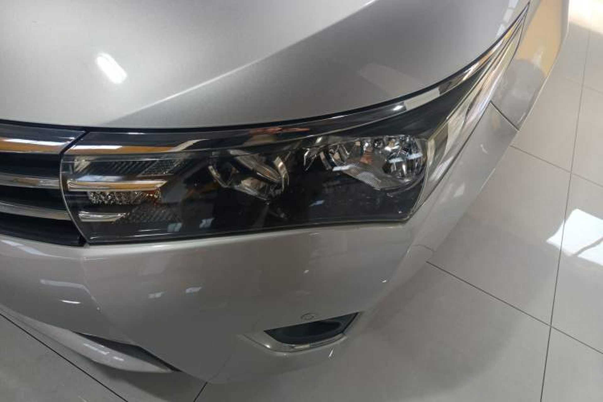 Used Toyota Corolla 2014 1.6L CVT GL-i Leather Edition Left Front Headlight