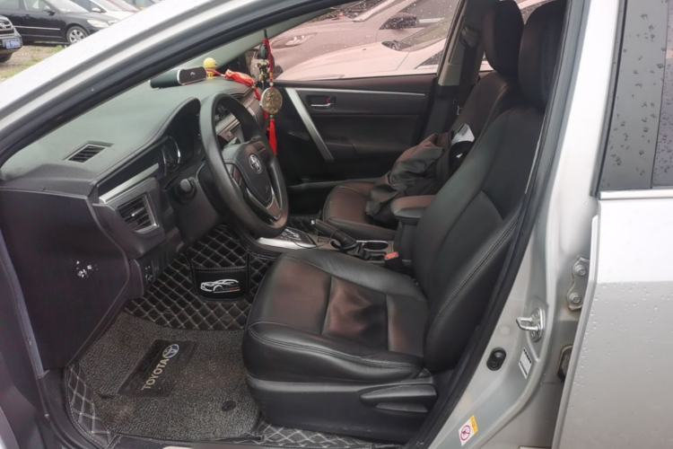Used Toyota Corolla 2014 1.6L CVT GL Left Front Seat
