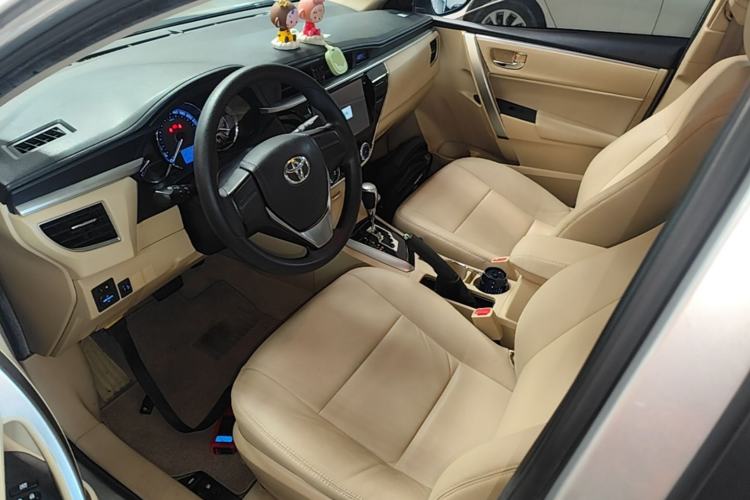 Used Toyota Corolla 2014 1.6L CVT GL Left Front Seat
