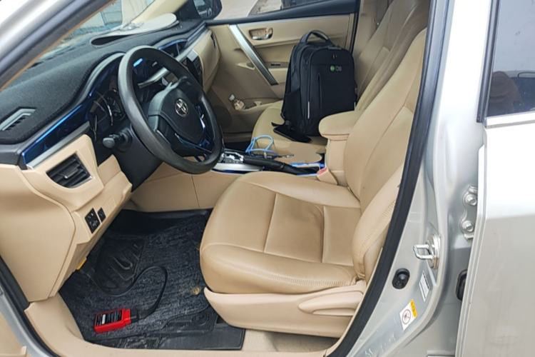 Used Toyota Corolla 2014 1.6L CVT GL Left Front Seat