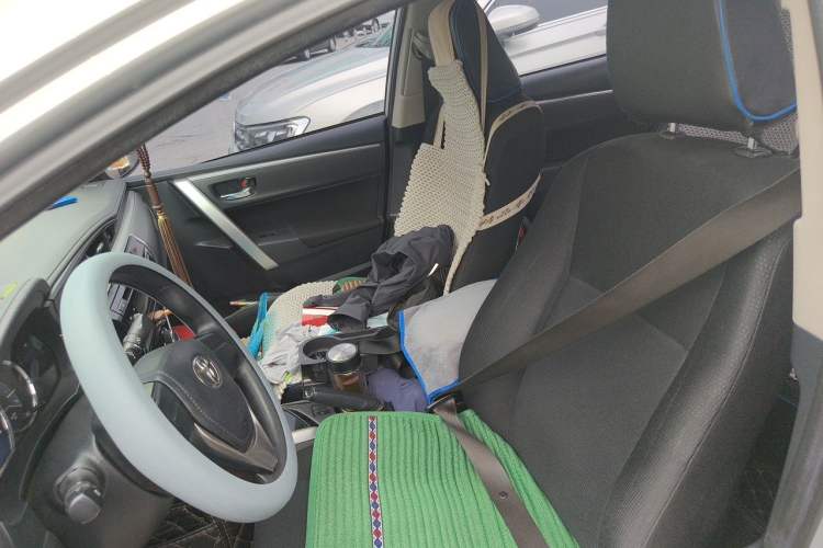 Used Toyota Corolla 2014 1.6L CVT GL Left Front Seat