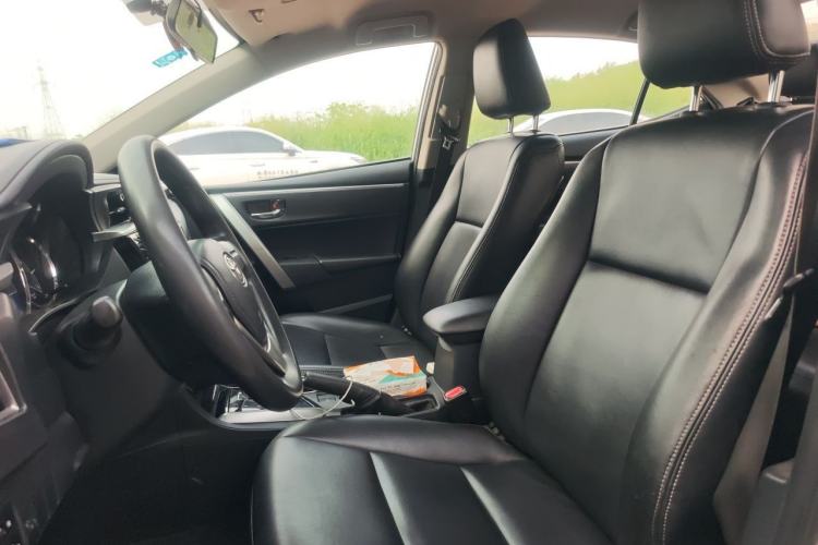 Used Toyota Corolla 2014 1.6L CVT GL Left Front Seat
