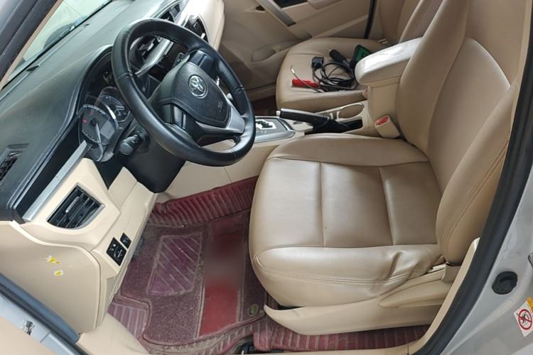 Used Toyota Corolla 2014 1.6L CVT GL Left Front Seat