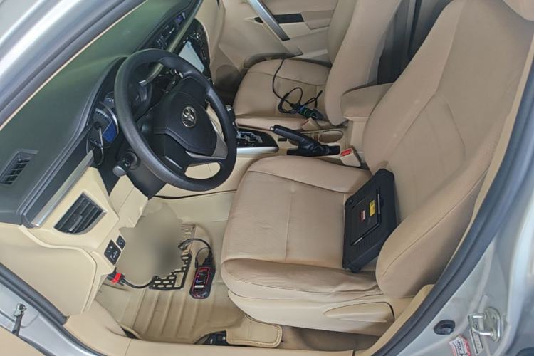 Used Toyota Corolla 2014 1.6L CVT GL Left Front Seat