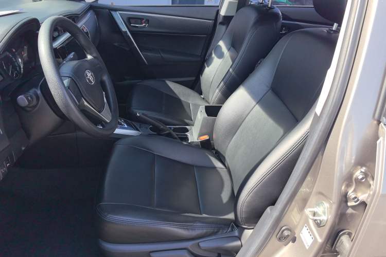 Used Toyota Corolla 2014 1.6L CVT GL-i Left Front Seat