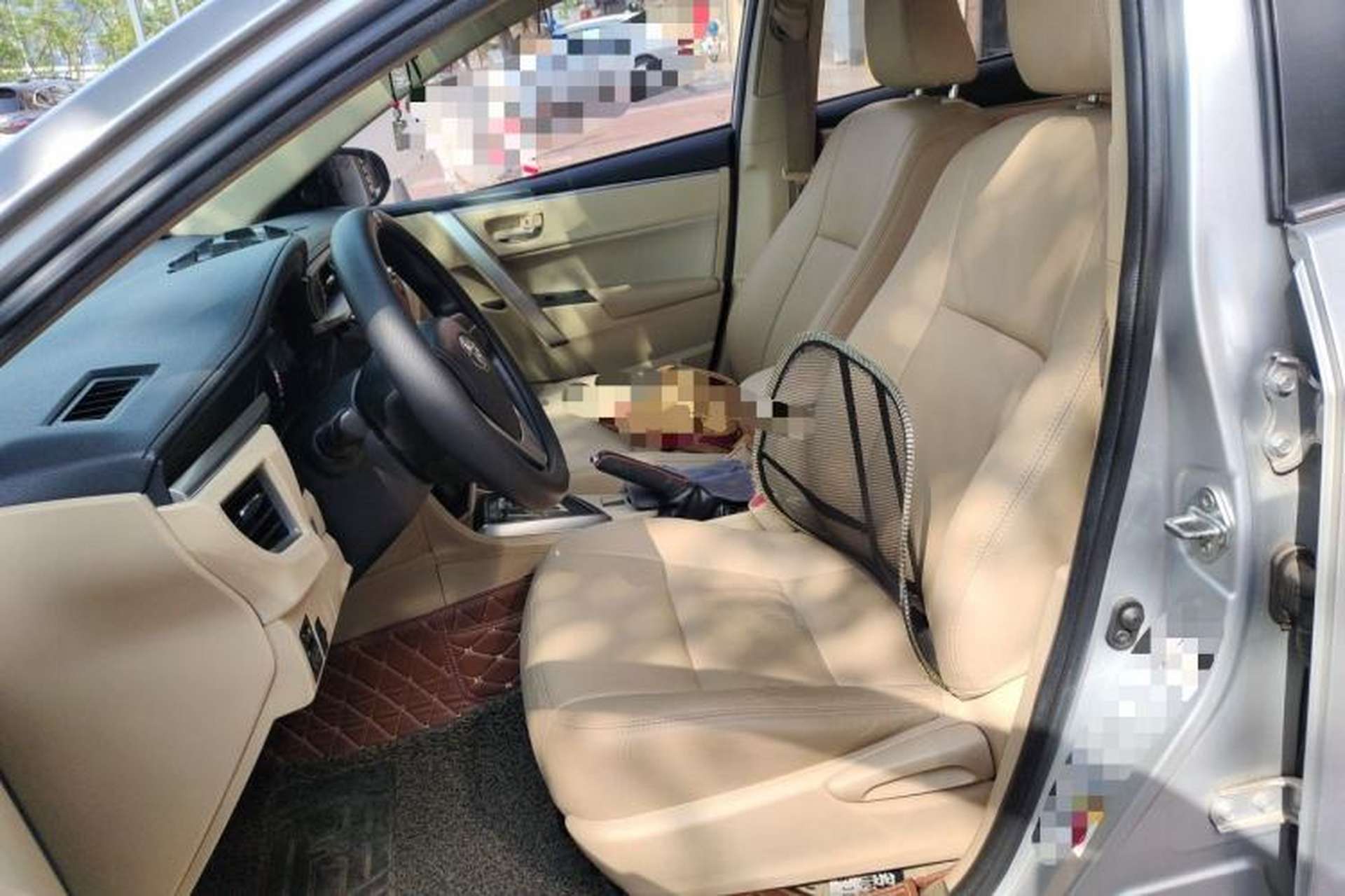 Used Toyota Corolla 2014 1.6L CVT GL Left Front Seat