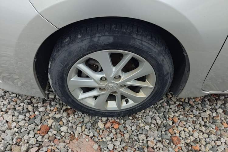 Used Toyota Corolla 2014 1.6L CVT GL-i Leather Edition Left Front Wheel Hub