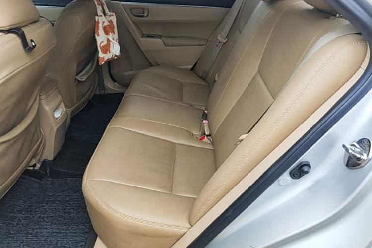 Used Toyota Corolla 2014 1.6L CVT GL Left Rear Seat