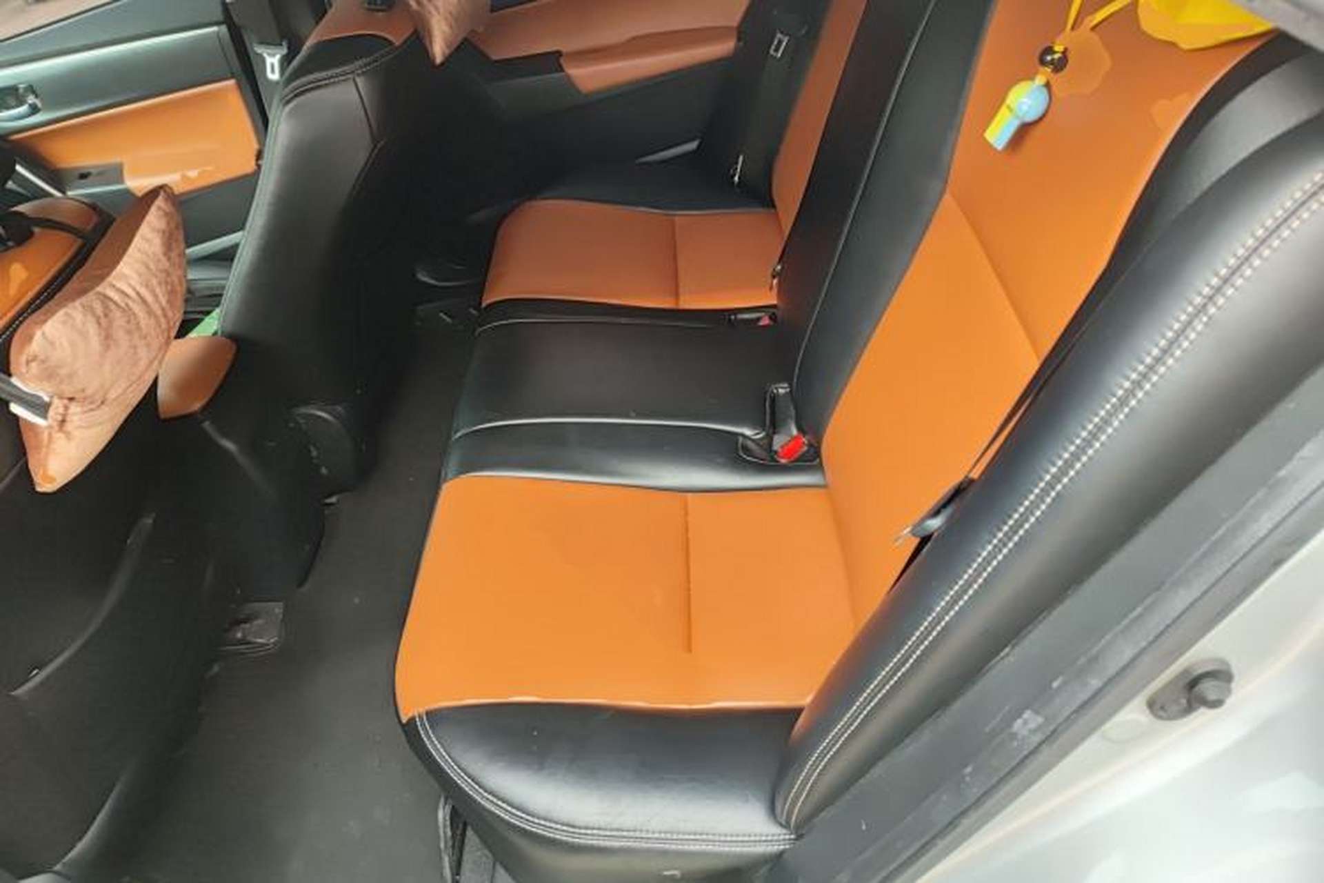Used Toyota Corolla 2014 1.6L CVT GL-i Left Rear Seat