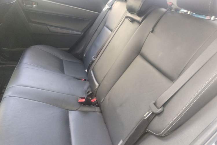 Used Toyota Corolla 2014 1.6L CVT GL-i Leather Edition Left Rear Seat