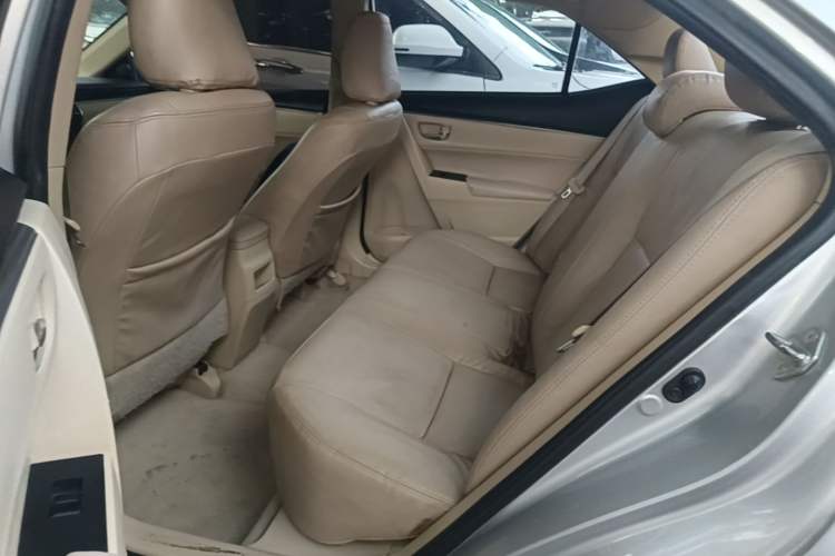 Used Toyota Corolla 2014 1.6L CVT GL-i Left Rear Seat