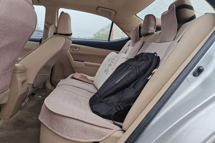 Used Toyota Corolla 2014 1.6L CVT GL-i Left Rear Seat