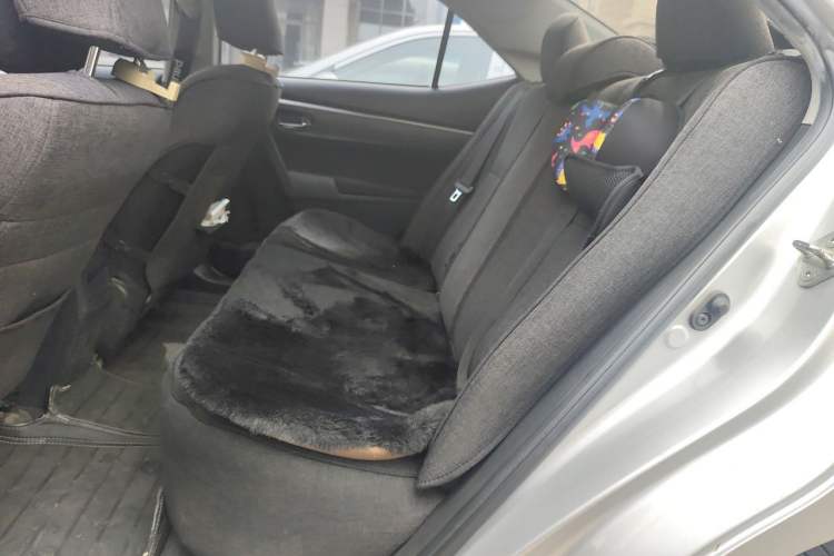 Used Toyota Corolla 2014 1.6L CVT GL-i Left Rear Seat
