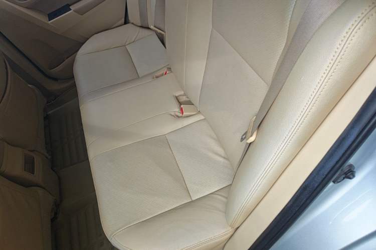 Used Toyota Corolla 2014 1.6L CVT GL Left Rear Seat