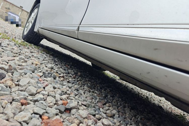 Used Toyota Corolla 2014 1.6L CVT GL-i Leather Edition Left Side Sill
