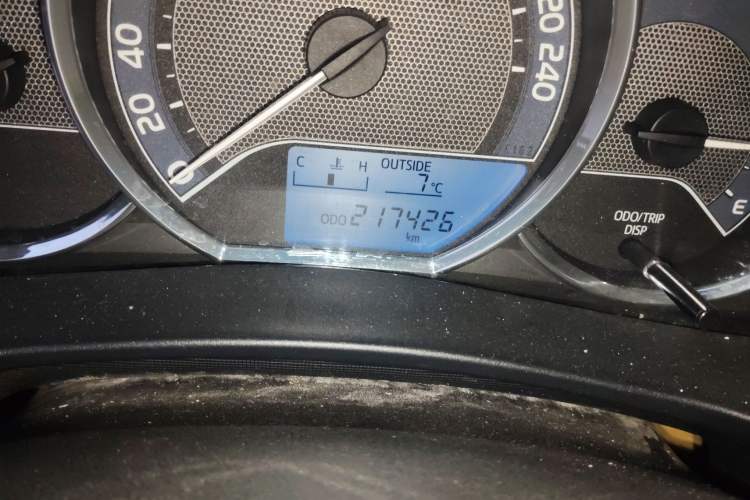 Used Toyota Corolla 2014 1.6L Manual GL Odometer Close Up