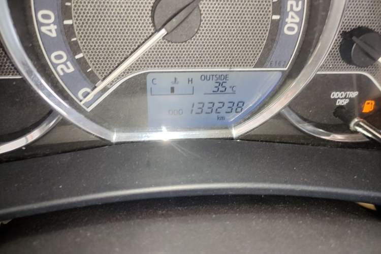 Used Toyota Corolla 2014 1.6L Manual GL Odometer Close Up