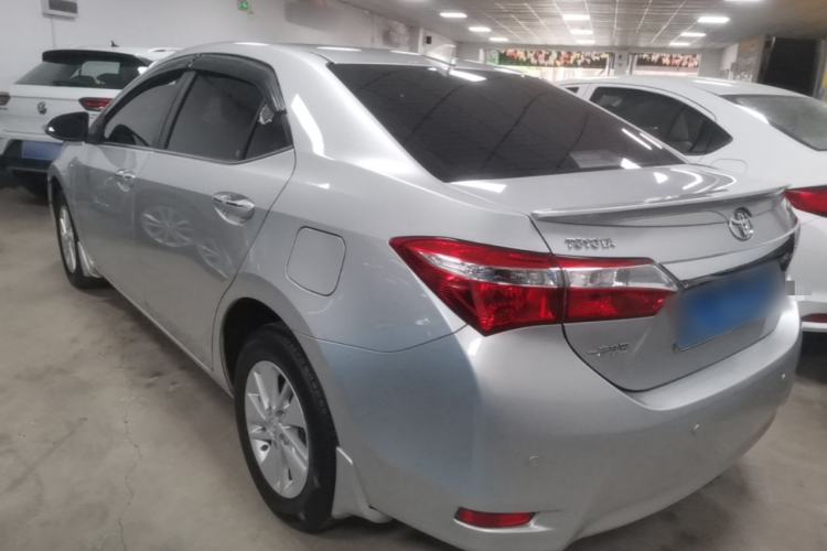 Used Toyota Corolla 2014 1.6L CVT GL Rear Left 45 Deg
