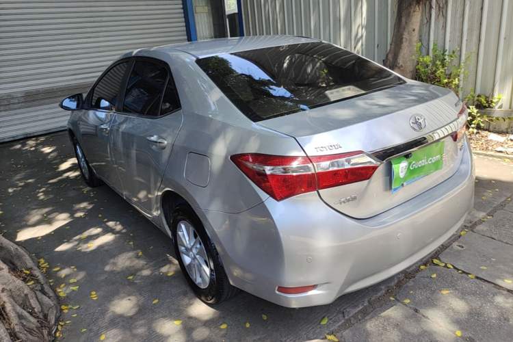 Used Toyota Corolla 2014 1.6L CVT GL-i Rear Left 45 Deg