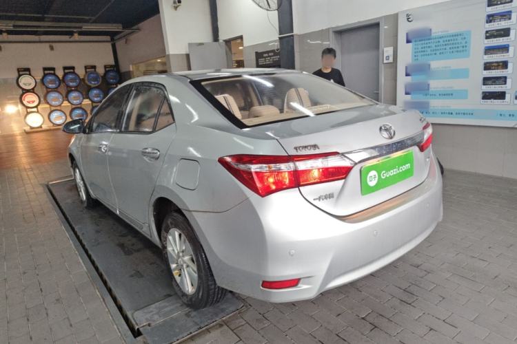 Used Toyota Corolla 2014 1.6L CVT GL-i Rear Left 45 Deg