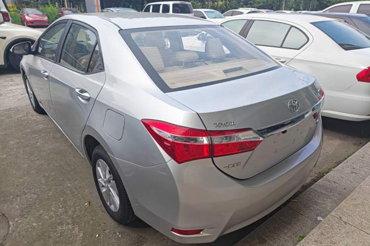Used Toyota Corolla 2014 1.6L CVT GL Rear Left 45 Deg