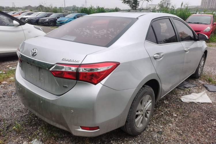 Used Toyota Corolla 2014 1.6L CVT GL Rear Right 45 Deg