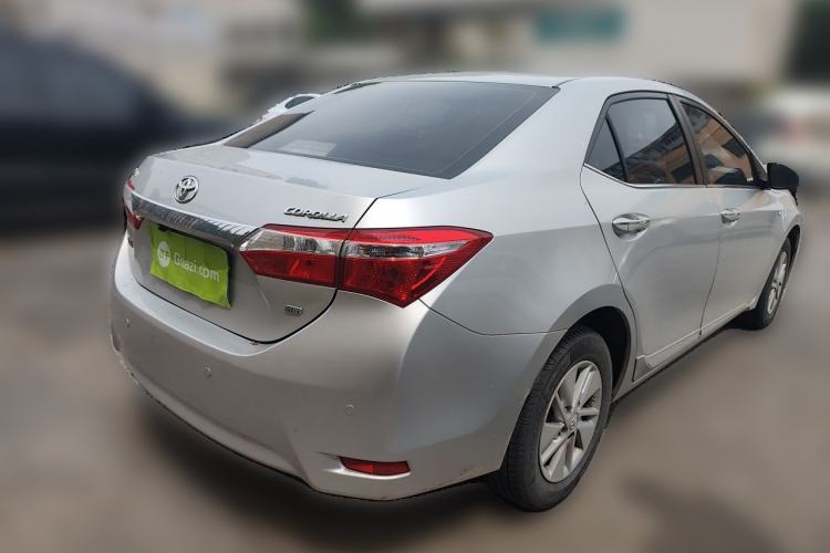Used Toyota Corolla 2014 1.6L CVT GL-i Rear Right 45 Deg